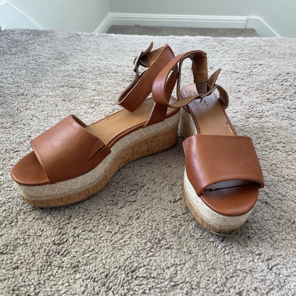 Tan platform sandal